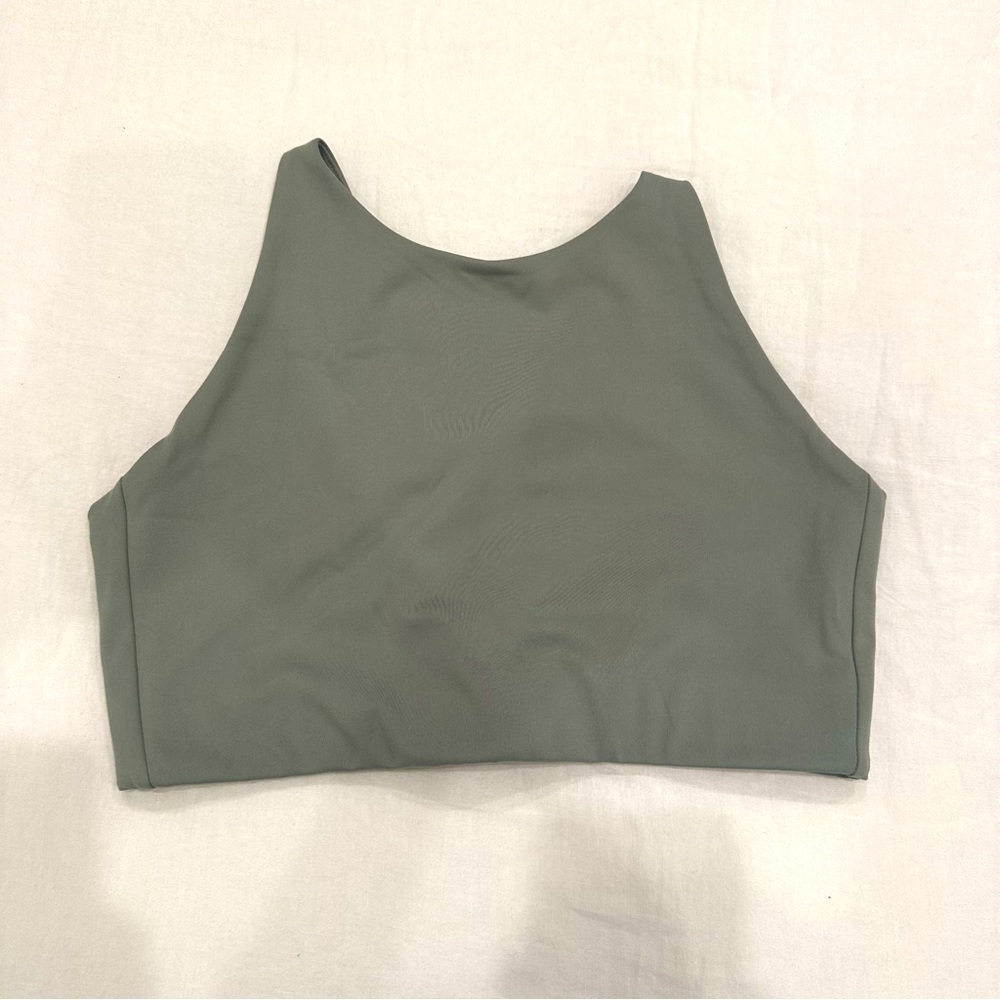 Medium Girlfriend Collective Sage Green Racerback Sports Bra